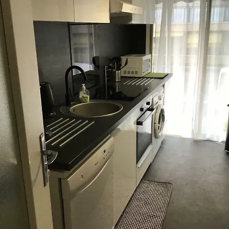 Lemeray Apartment